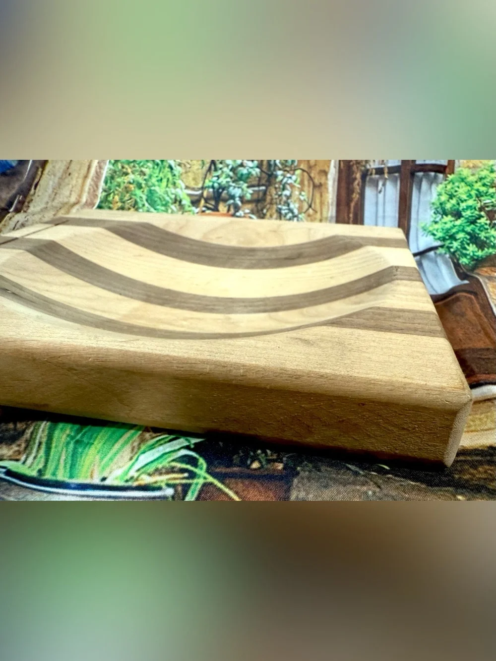 The Ulu Factory Alaska Birch & Walnut Stripe Chopping Bowl Board Hand Made